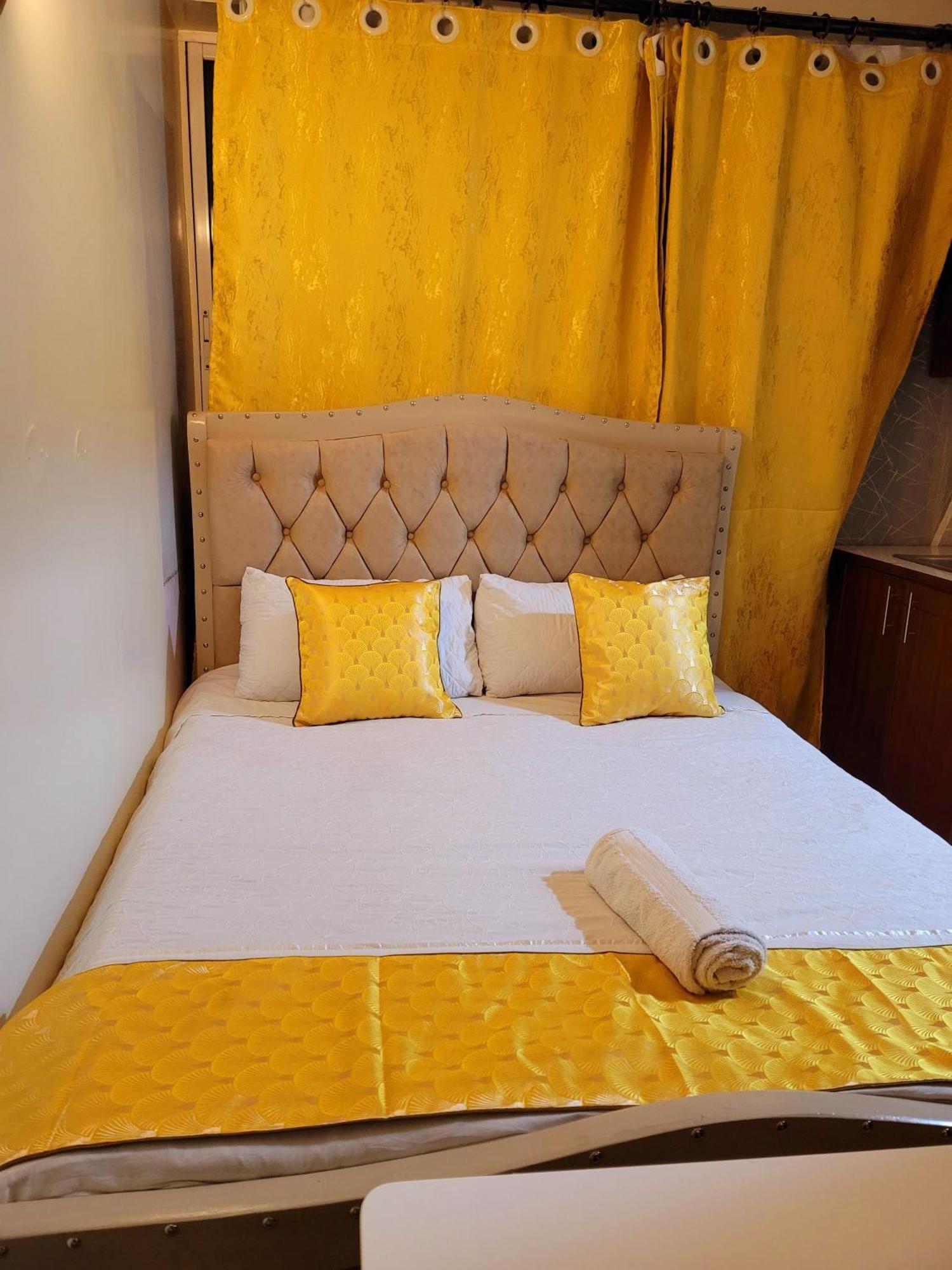 Sunrise Blue Moon B&B Nairobi Buitenkant foto
